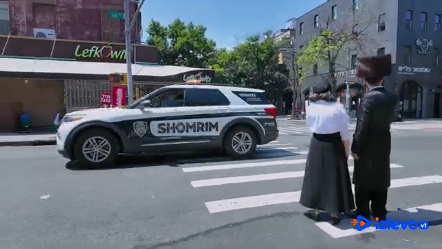 Ruhi Çenet Dünyanın En Gizli Yahudi Topluluğu Hasidikler İsrail İçin Dua Eden Chabad Grubu